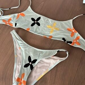 Triangl Bikini